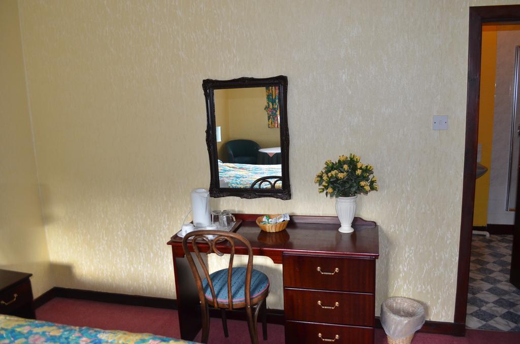 Achilty Guest House Contin Kültér fotó