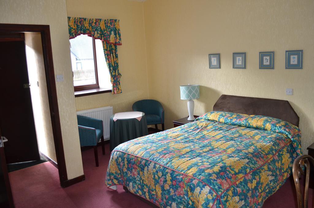 Achilty Guest House Contin Kültér fotó